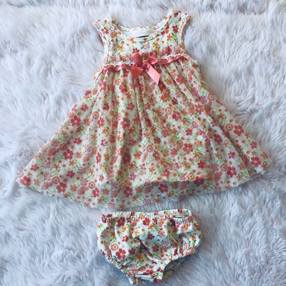 ADORABLE floral dress !! 6-9 month